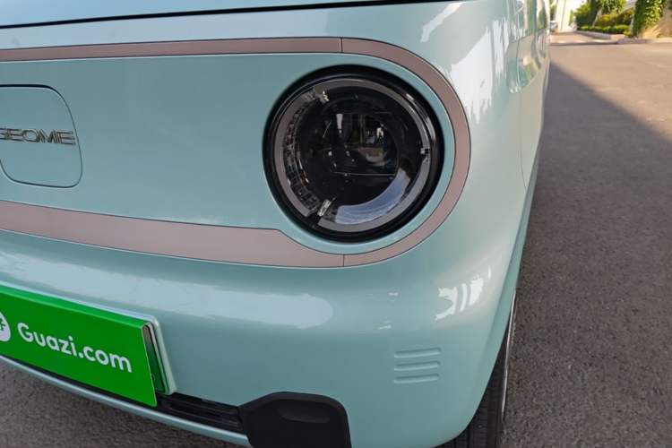 Used Geely Galaxy Panda 2023 Panda Mini 200km Dynamic Bear Left Front Headlight
