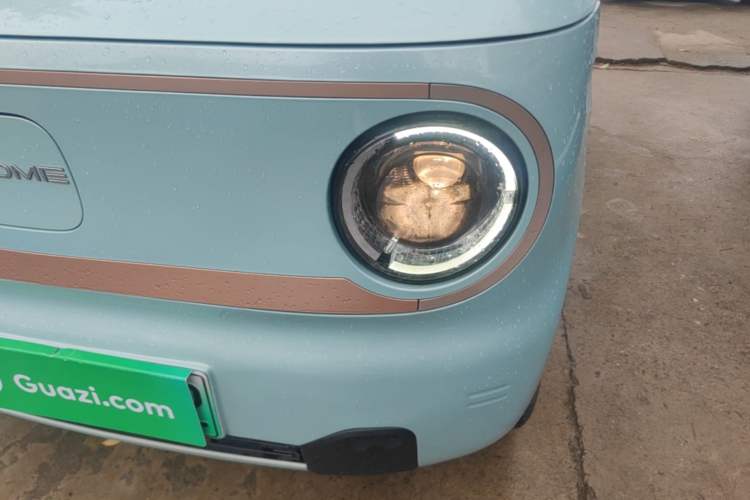 Used Geely Galaxy Panda 2023 Panda Mini 200km Endurance Bear Left Front Headlight