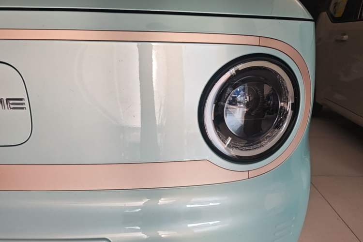 Used Geely Galaxy Panda 2023 Panda Mini 120km Asian Games Edition Left Front Headlight