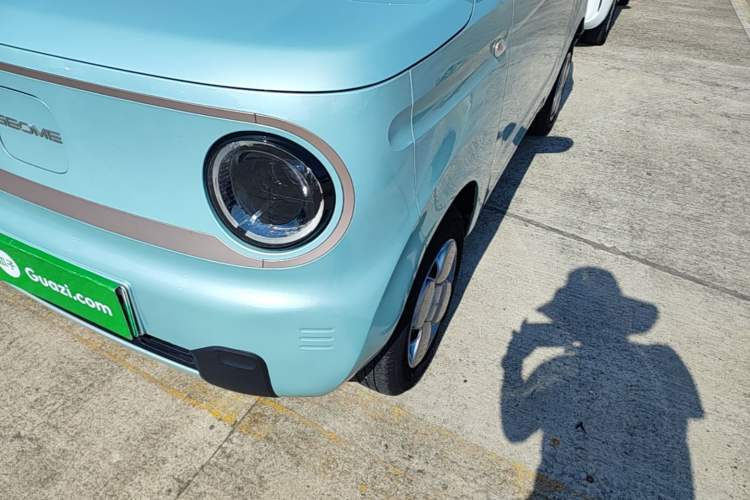 Used Geely Galaxy Panda 2023 Panda Mini 200km Endurance Bear Left Front Headlight