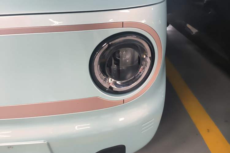 Used Geely Galaxy Panda 2023 Panda Mini 200km Dynamic Bear Left Front Headlight