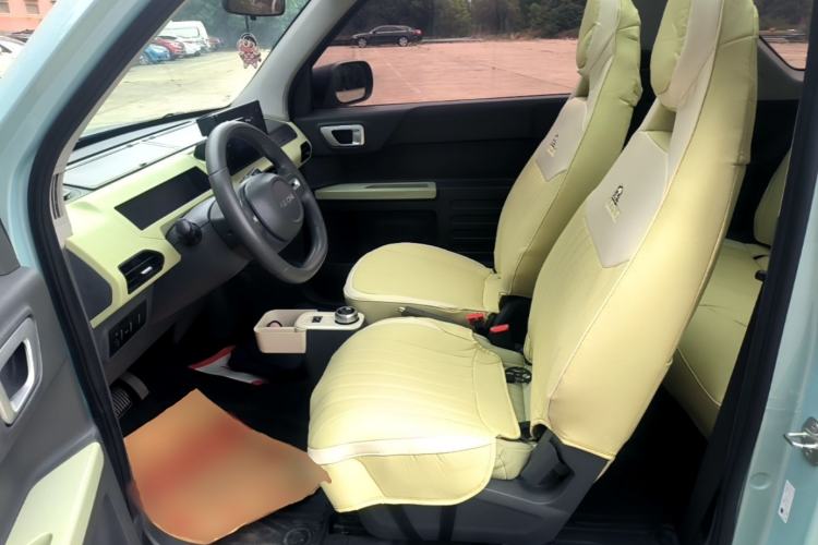 Used Geely Galaxy Panda 2023 Panda Mini 200km Dynamic Bear Left Front Seat