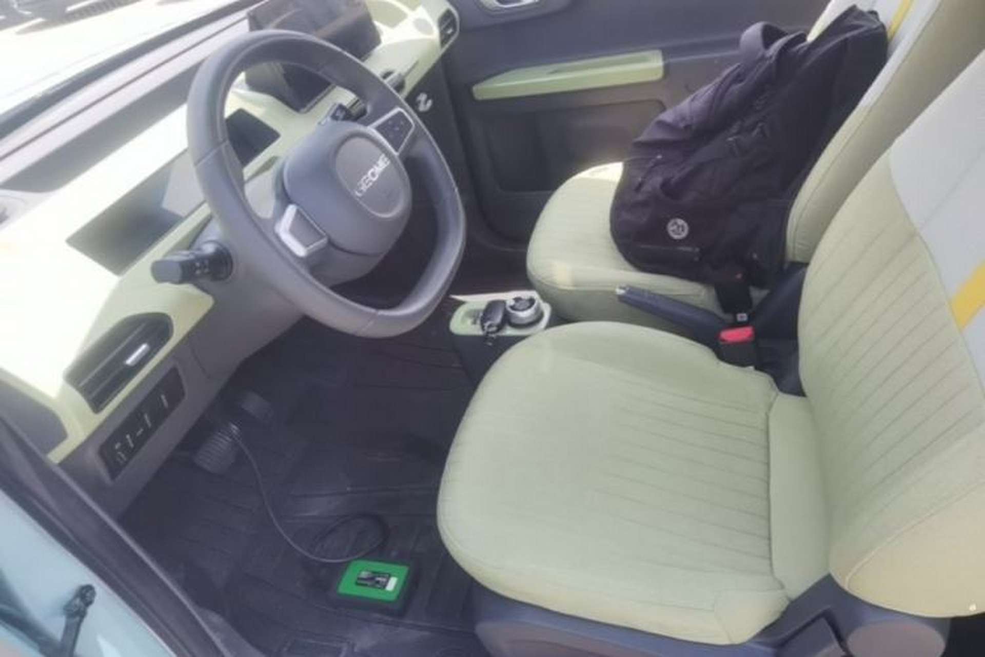 Used Geely Galaxy Panda 2023 Panda Mini 200km Endurance Bear Left Front Seat