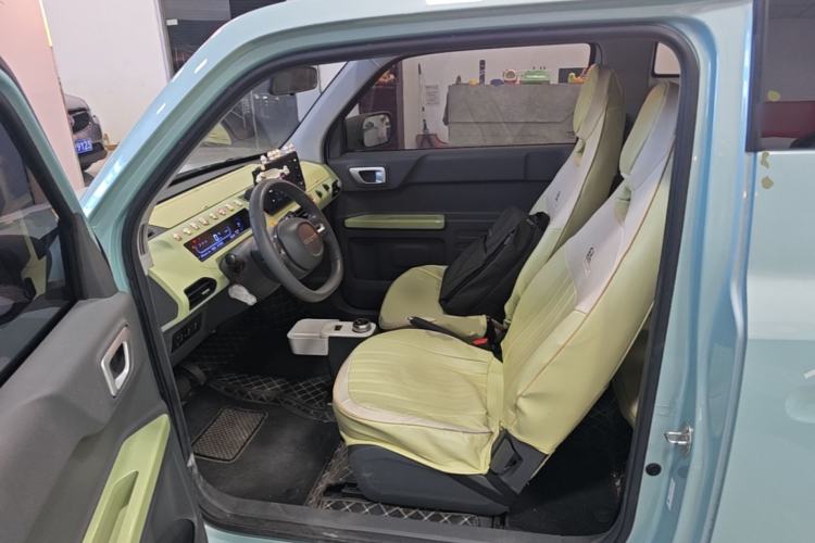 Used Geely Galaxy Panda 2023 Panda Mini 120km Cute Bear Left Front Seat