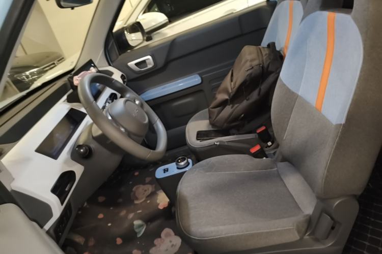Used Geely Galaxy Panda 2023 Panda Mini 200km Endurance Bear Left Front Seat