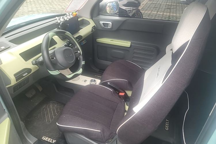 Used Geely Galaxy Panda 2023 Panda Mini 200km Endurance Bear Left Front Seat