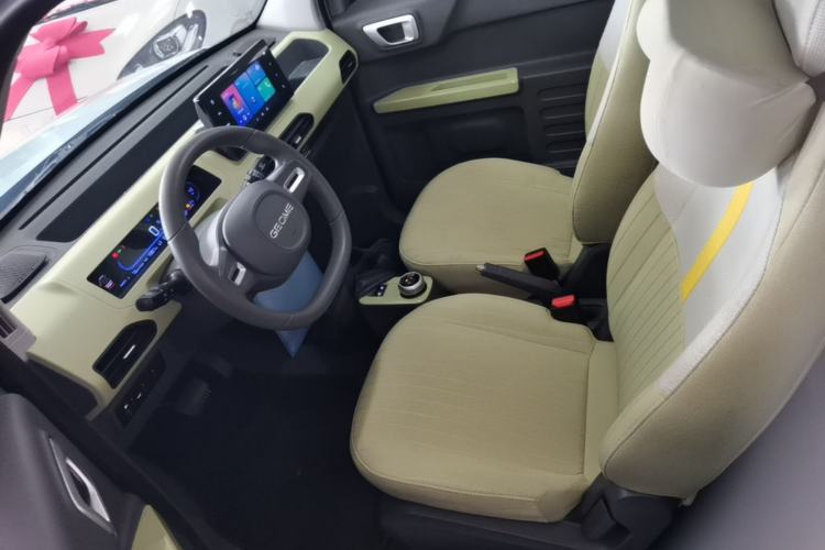 Used Geely Galaxy Panda 2023 Panda Mini 200km Endurance Bear Left Front Seat
