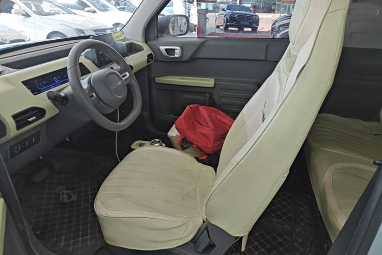 Used Geely Galaxy Panda 2023 Panda Mini 200km Endurance Bear Left Front Seat