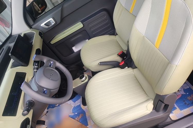 Used Geely Galaxy Panda 2023 Panda Mini 200km Dynamic Bear Left Front Seat