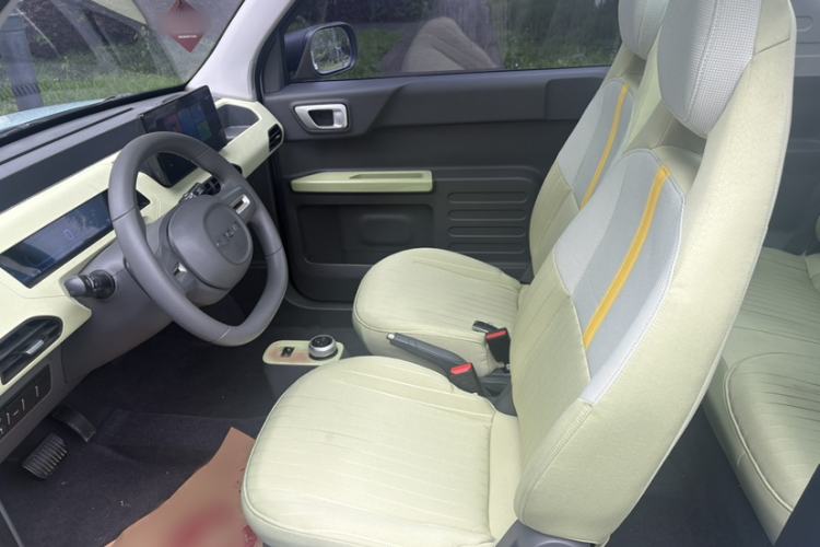 Used Geely Galaxy Panda 2023 Panda Mini 200km Dynamic Bear Left Front Seat