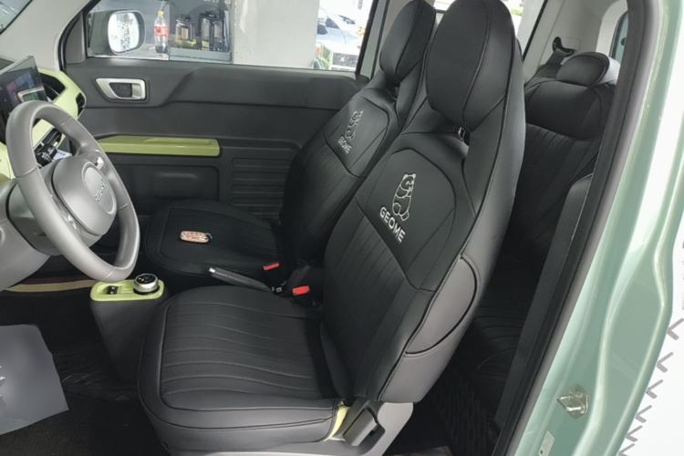 Used Geely Galaxy Panda 2023 Panda Mini 200km Endurance Bear Left Front Seat
