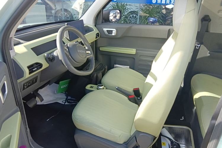 Used Geely Galaxy Panda 2023 Panda Mini 200km Dynamic Bear Left Front Seat