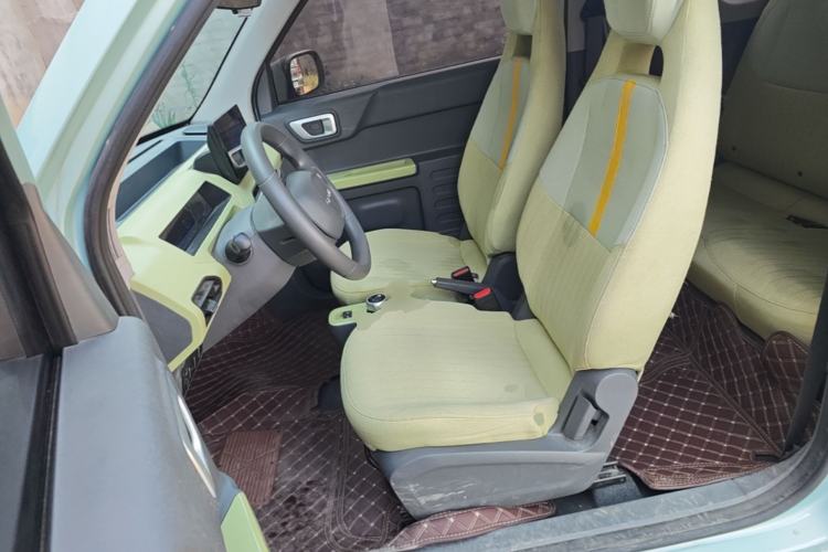 Used Geely Galaxy Panda 2023 Panda Mini 120km Super Cute Bear Left Front Seat