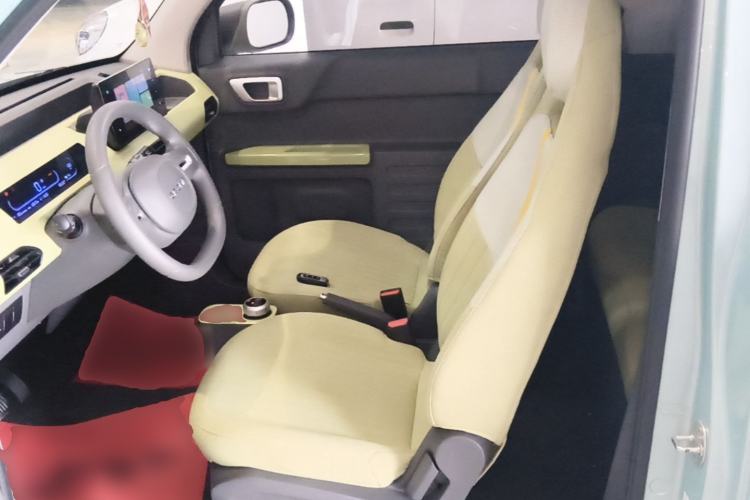 Used Geely Galaxy Panda 2023 Panda Mini 200km Endurance Bear Left Front Seat