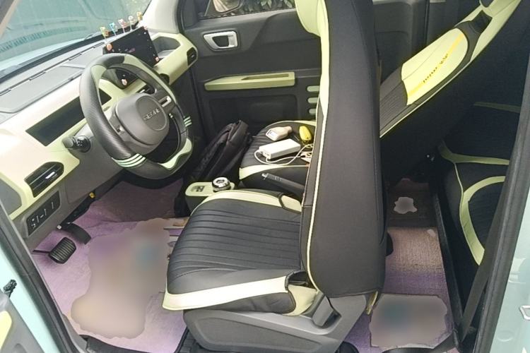 Used Geely Galaxy Panda 2023 Panda Mini 200km Endurance Bear Left Front Seat
