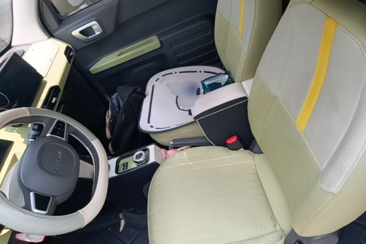 Used Geely Galaxy Panda 2023 Panda Mini 200km Endurance Bear Left Front Seat