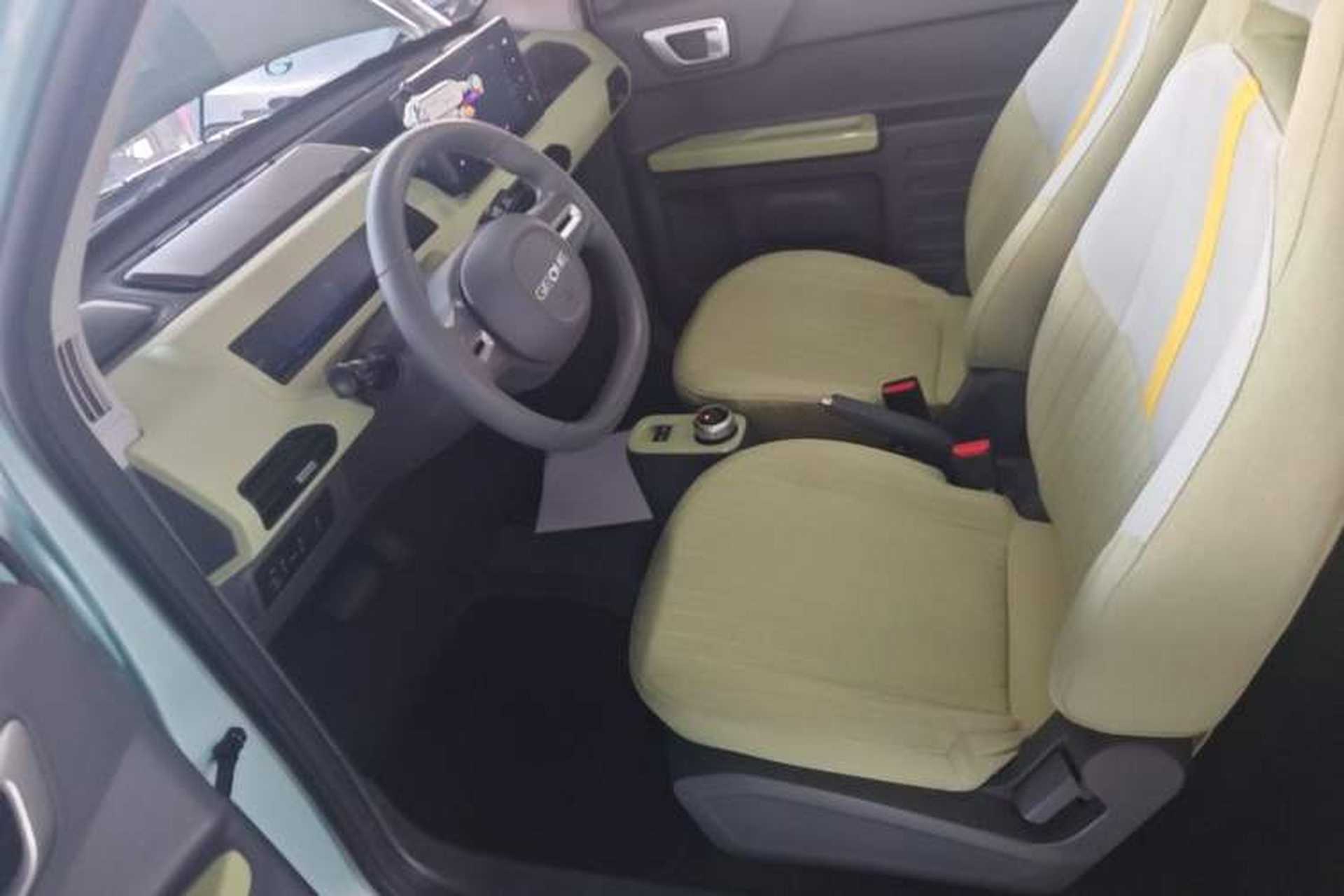 Used Geely Galaxy Panda 2023 Panda Mini 200km Endurance Bear Left Front Seat
