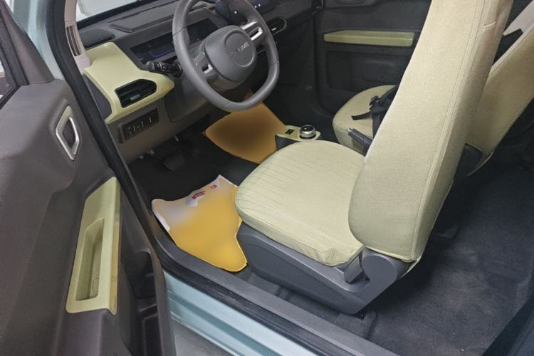 Used Geely Galaxy Panda 2023 Panda Mini 200km Endurance Bear Left Front Seat
