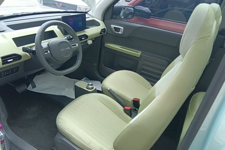 Used Geely Galaxy Panda 2023 Panda Mini 200km Dynamic Bear Left Front Seat