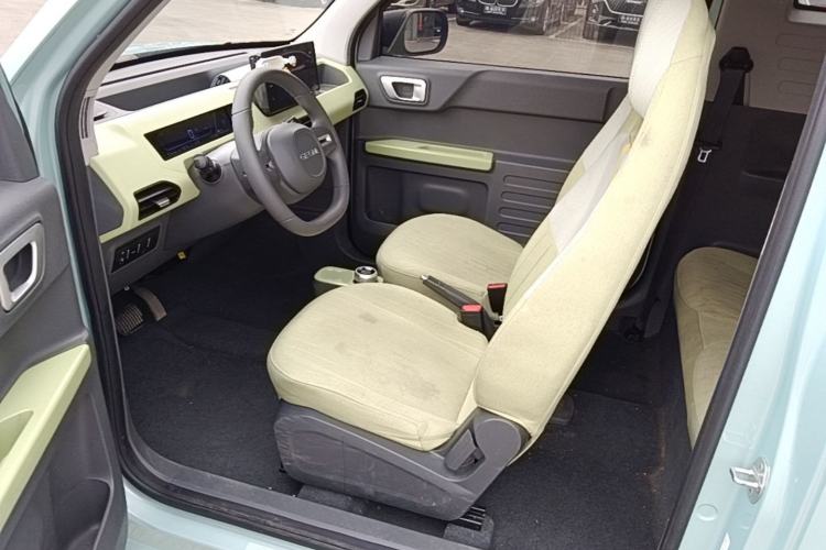 Used Geely Galaxy Panda 2023 Panda Mini 200km Endurance Bear Left Front Seat