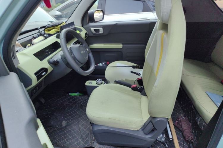Used Geely Galaxy Panda 2023 Panda Mini 200km Endurance Bear Left Front Seat