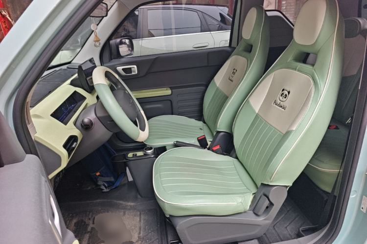 Used Geely Galaxy Panda 2023 Panda Mini 200km Endurance Bear Left Front Seat