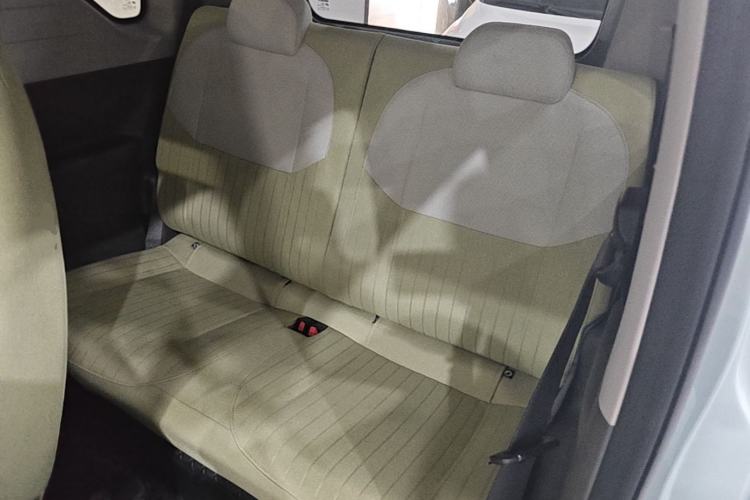 Used Geely Galaxy Panda 2023 Panda Mini 200km Endurance Bear Left Rear Seat