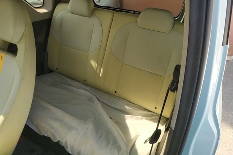 Used Geely Galaxy Panda 2023 Panda Mini 120km Cute Bear Left Rear Seat