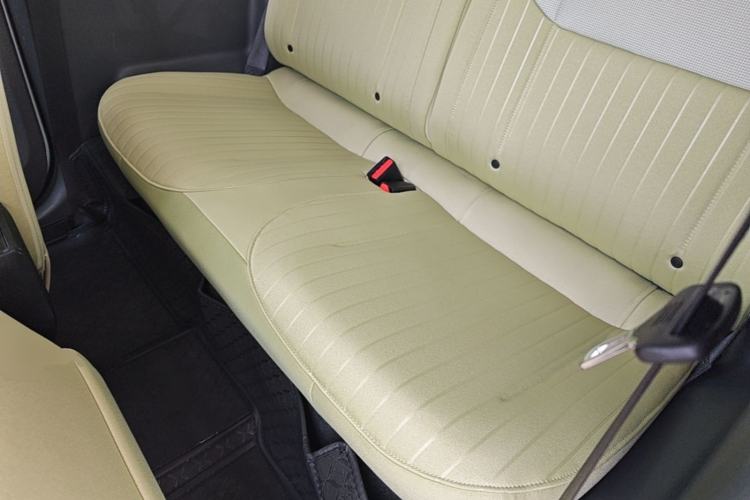 Used Geely Galaxy Panda 2023 Panda Mini 200km Dynamic Bear Left Rear Seat
