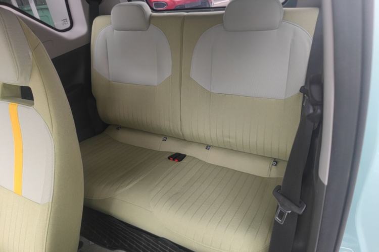 Used Geely Galaxy Panda 2023 Panda Mini 200km Endurance Bear Left Rear Seat