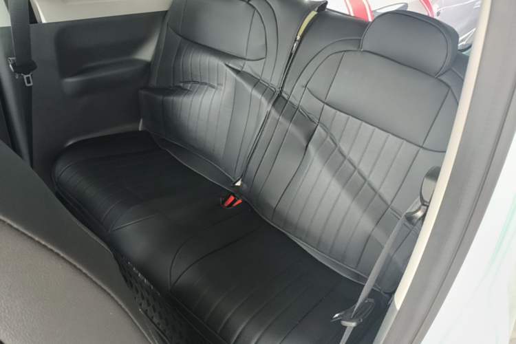 Used Geely Galaxy Panda 2023 Panda Mini 200km Endurance Bear Left Rear Seat