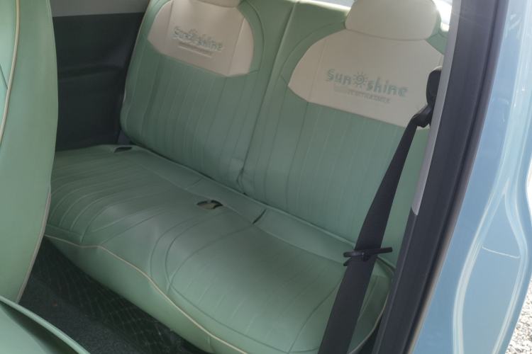 Used Geely Galaxy Panda 2023 Panda Mini 200km Endurance Bear Left Rear Seat