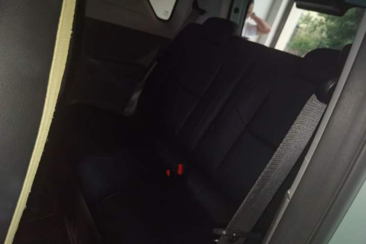 Used Geely Galaxy Panda 2023 Panda Mini 200km Endurance Bear Left Rear Seat