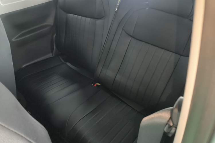 Used Geely Galaxy Panda 2023 Panda Mini 200km Endurance Bear Left Rear Seat