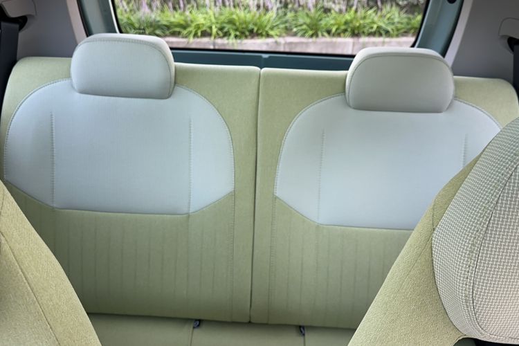 Used Geely Galaxy Panda 2023 Panda Mini 200km Dynamic Bear Left Rear Seat