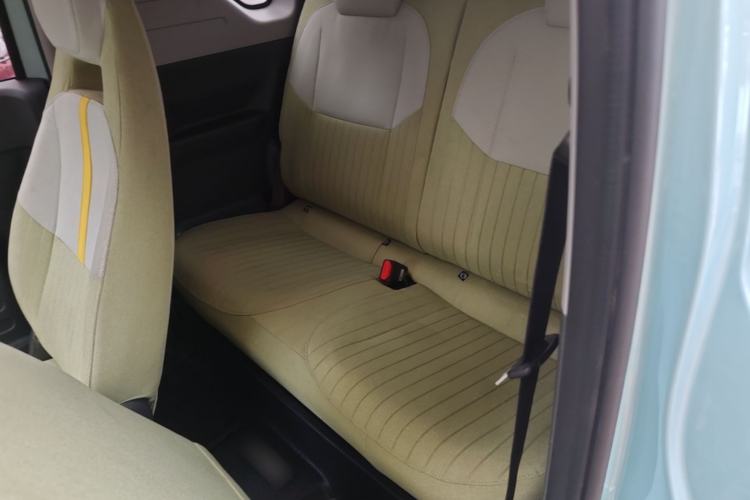 Used Geely Galaxy Panda 2023 Panda Mini 200km Endurance Bear Left Rear Seat