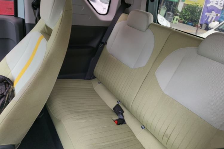 Used Geely Galaxy Panda 2023 Panda Mini 200km Endurance Bear Left Rear Seat