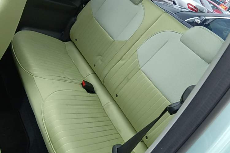 Used Geely Galaxy Panda 2023 Panda Mini 200km Dynamic Bear Left Rear Seat