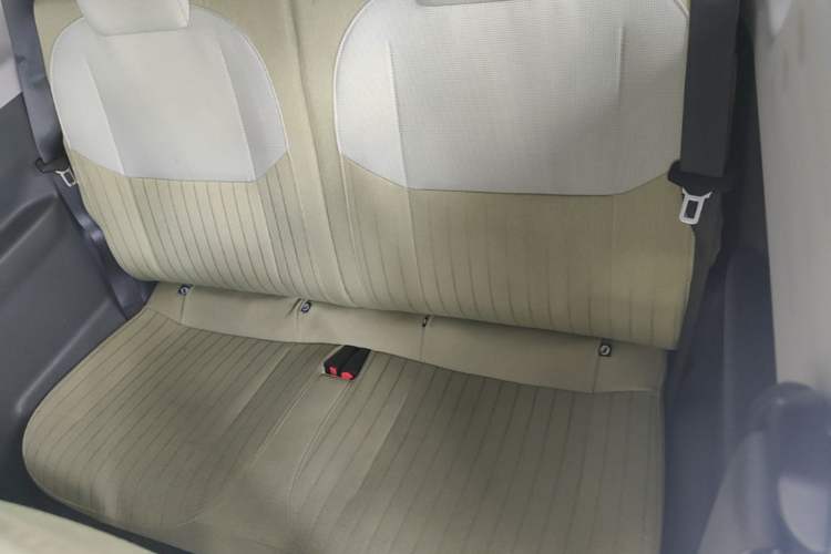 Used Geely Galaxy Panda 2023 Panda Mini 200km Endurance Bear Left Rear Seat