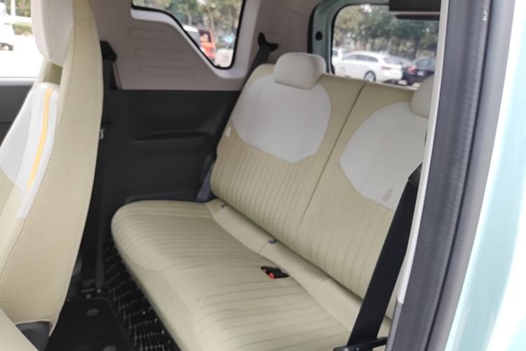 Used Geely Galaxy Panda 2023 Panda Mini 200km Endurance Bear Left Rear Seat