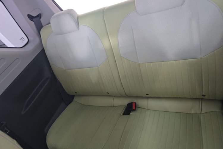 Used Geely Galaxy Panda 2023 Panda Mini New Year Edition Treasure Bear Left Rear Seat