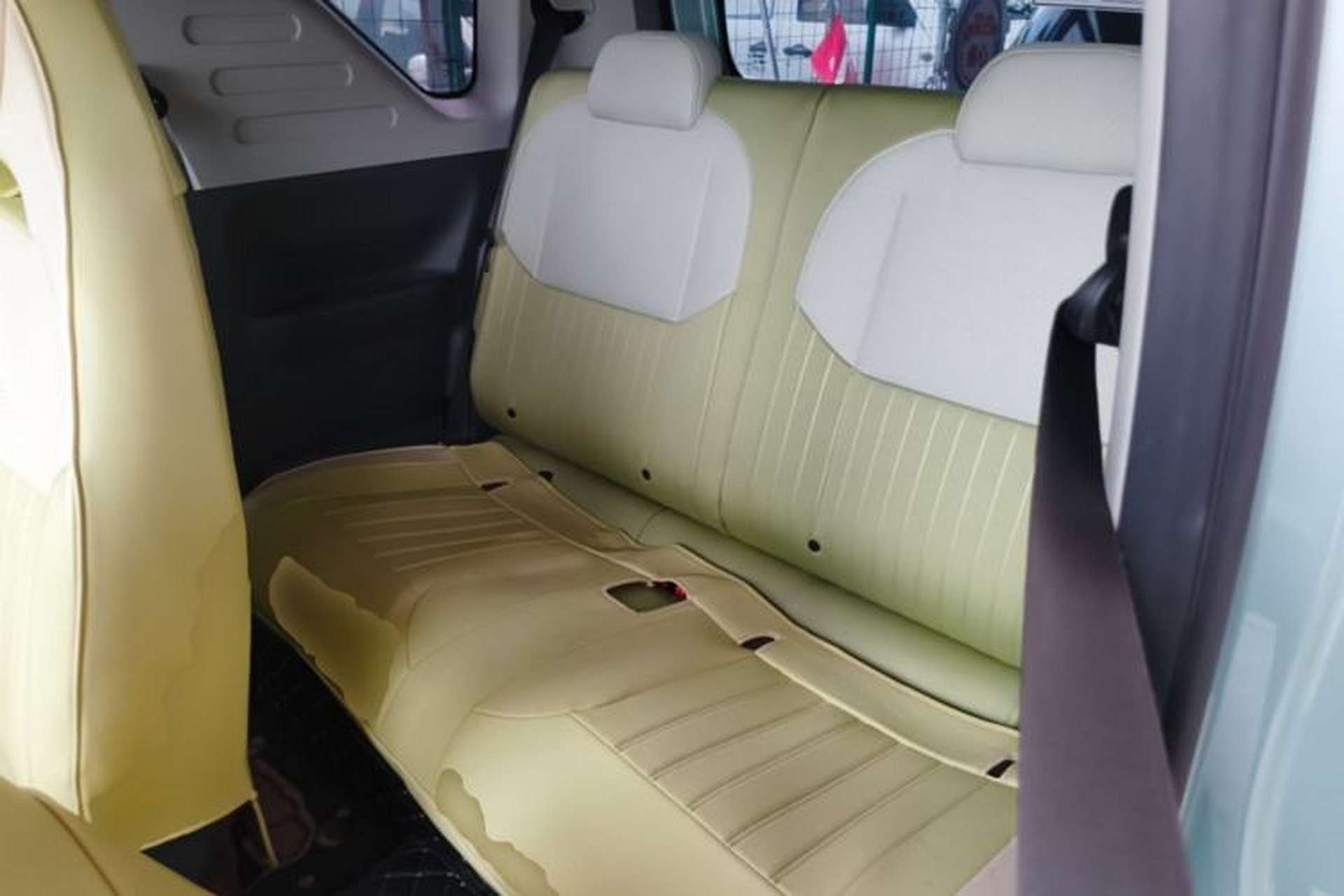 Used Geely Galaxy Panda 2023 Panda Mini 200km Dynamic Bear Left Rear Seat