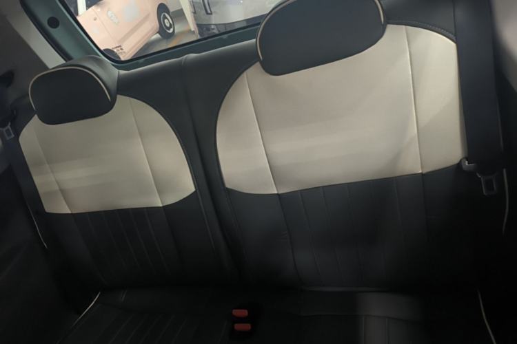 Used Geely Galaxy Panda 2023 Panda Mini 200km Dynamic Bear Left Rear Seat