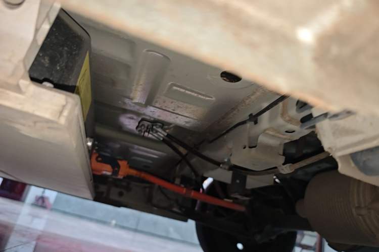 Used Geely Galaxy Panda 2023 Panda Mini 120km Cute Bear Left Side Sill