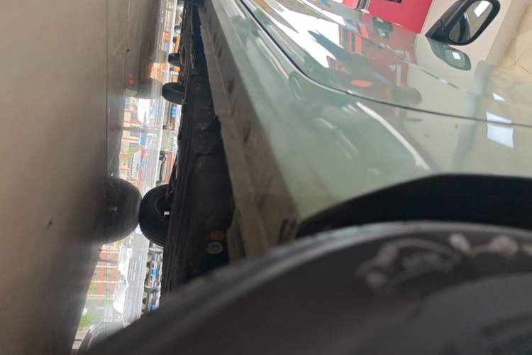 Used Geely Galaxy Panda 2023 Panda Mini 200km Endurance Bear Left Side Sill