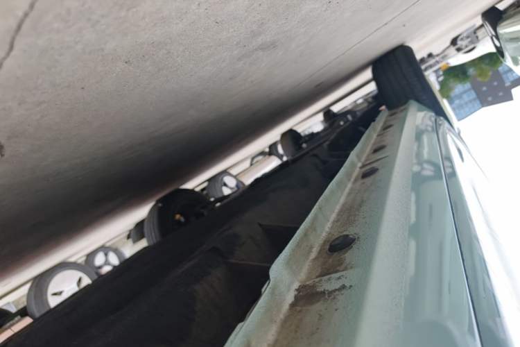 Used Geely Galaxy Panda 2023 Panda Mini 200km Endurance Bear Left Side Sill
