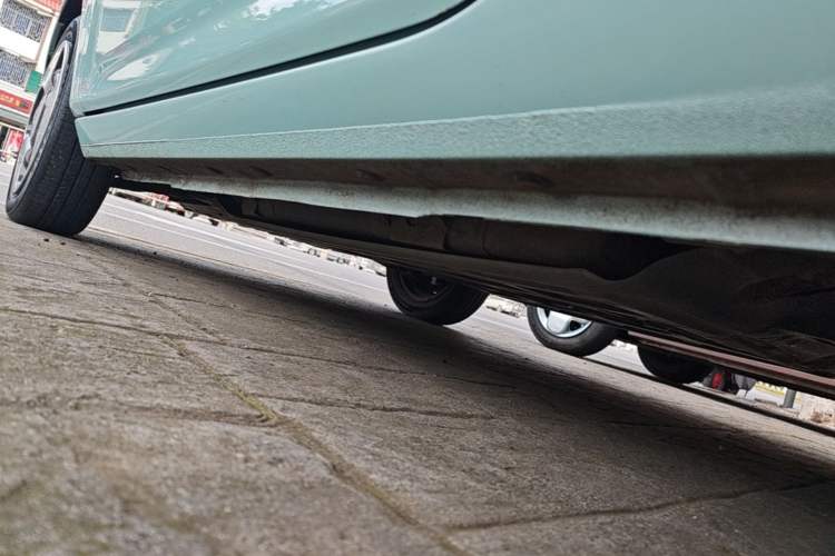 Used Geely Galaxy Panda 2023 Panda Mini 200km Dynamic Bear Left Side Sill