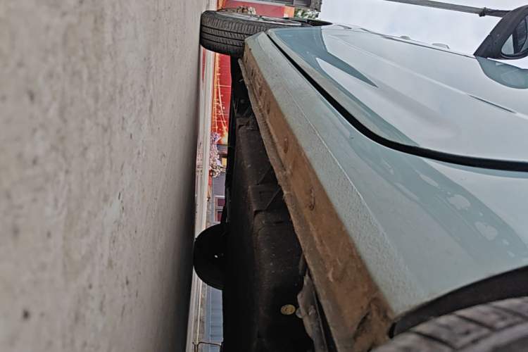 Used Geely Galaxy Panda 2023 Panda Mini 200km Dynamic Bear Left Side Sill