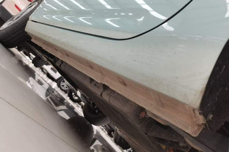 Used Geely Galaxy Panda 2023 Panda Mini 200km Dynamic Bear Left Side Sill