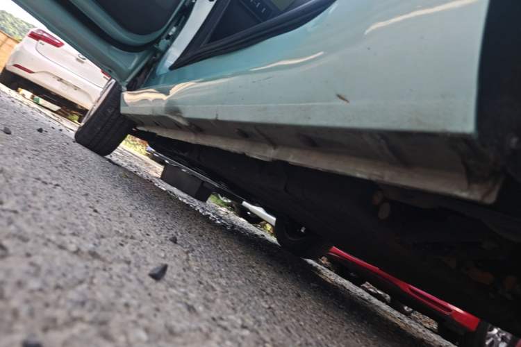 Used Geely Galaxy Panda 2023 Panda Mini 200km Dynamic Bear Left Side Sill